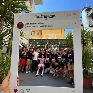 https://lion-hostel.it-lombardy.com