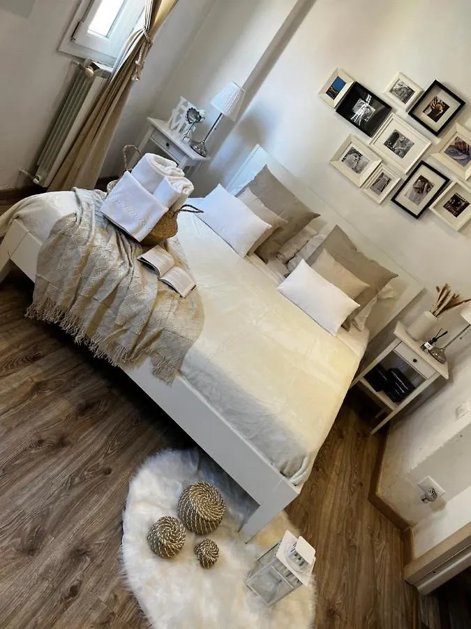 Отель A Casa Di Anna Флоренция