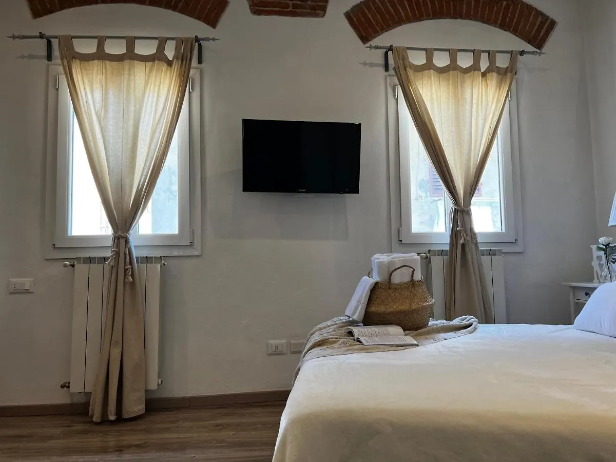 Отель A Casa Di Anna Флоренция Италия