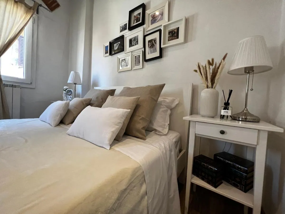 Отель A Casa Di Anna Флоренция 0*,