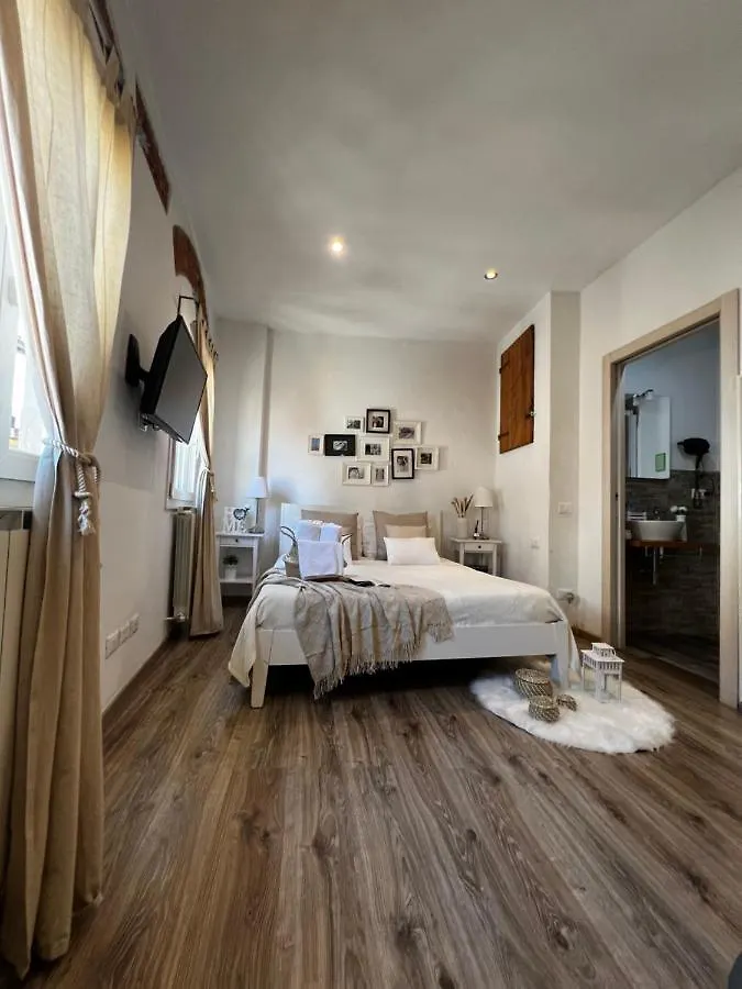 Отель A Casa Di Anna Флоренция 0*,  Италия