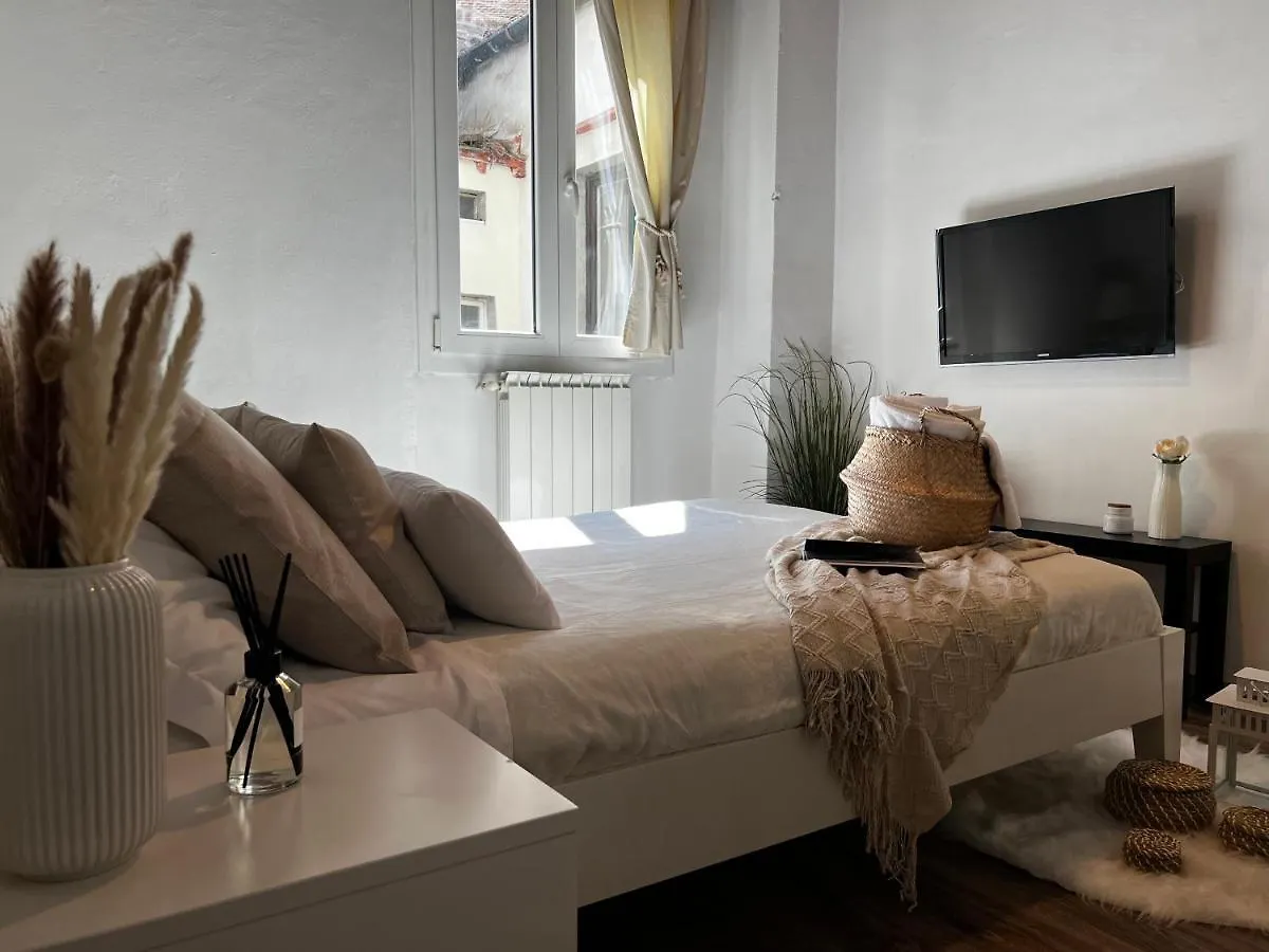 A Casa Di Anna Hotel Florença 0*,  Itália